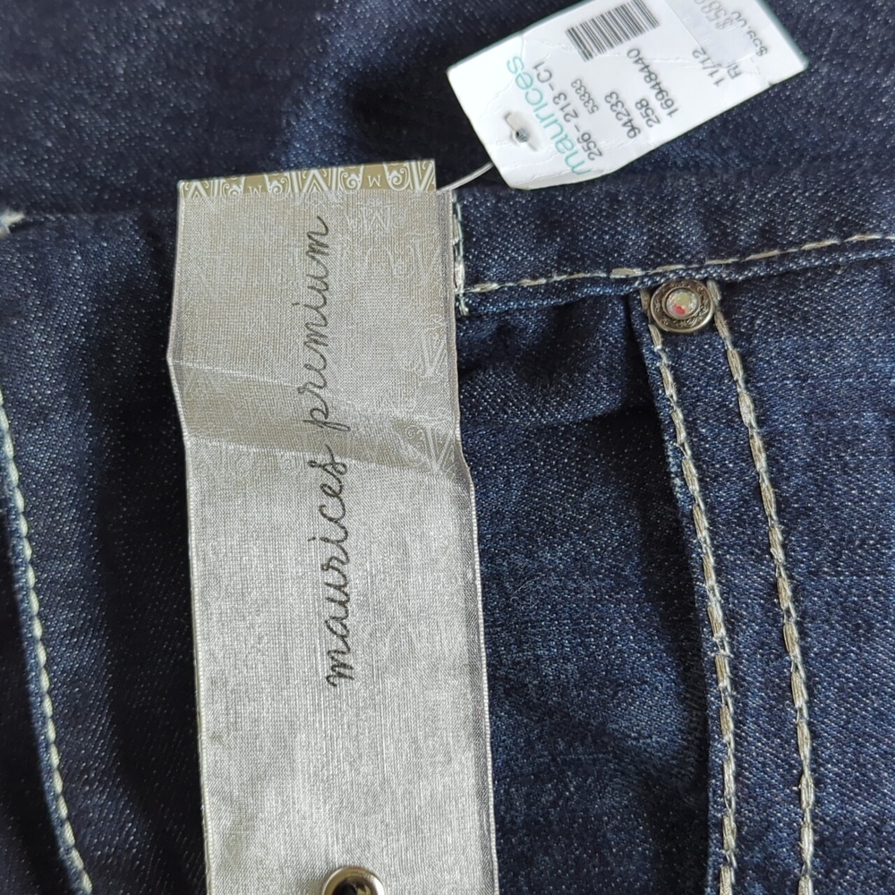 Maurice’s Premium Jeans Women 11/12 Reg Distressed Large Stitching New with Tags - Picture 2 of 13